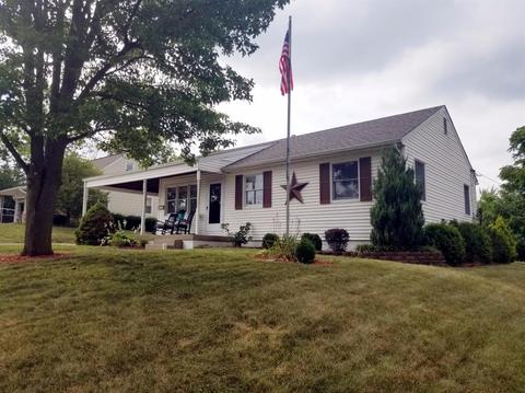 812 Alpine Dr, Hamilton, OH 45013 photo 1