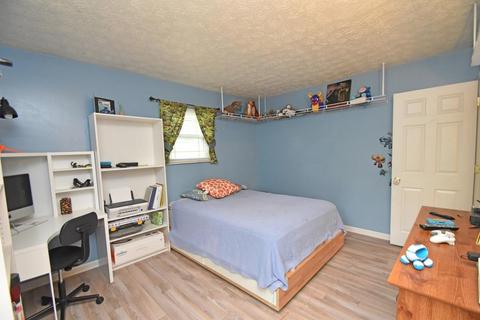 5390 Brasher Ave, Blue Ash, OH 45242 photo 14
