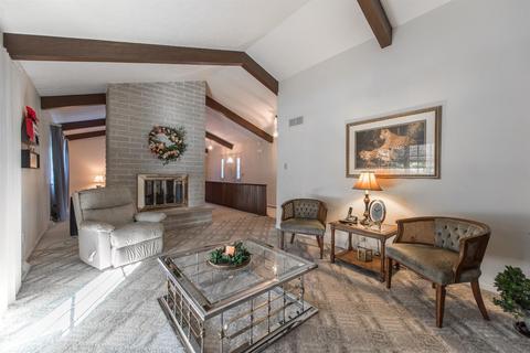 609 Brandy Way, Cincinnati, OH 45244 photo 6