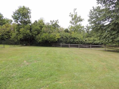 5481 Edger Dr, Cincinnati, OH 45239 photo 2