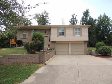 5481 Edger Dr, Cincinnati, OH 45239 photo 1