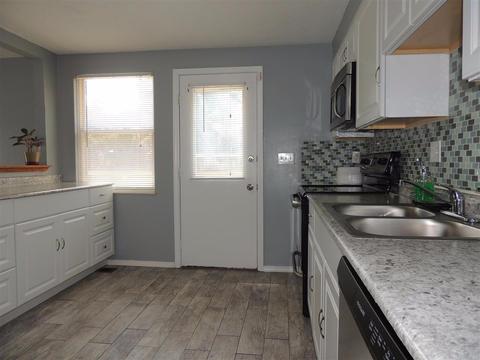 5481 Edger Dr, Cincinnati, OH 45239 photo 6