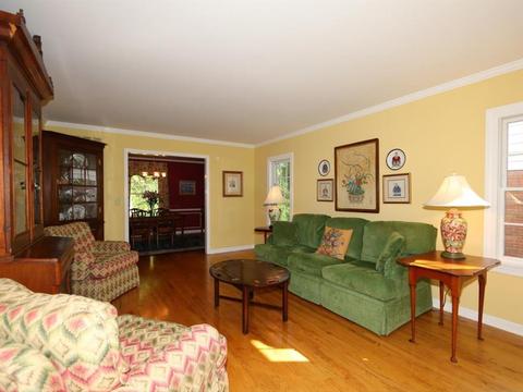 8765 Sturbridge Dr, Cincinnati, OH 45236 photo 6