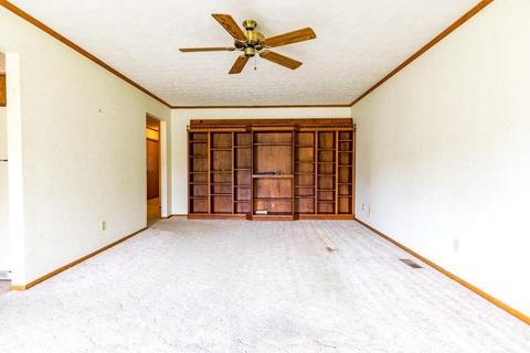 4883 Auston St, Springfield, OH 45502 photo 5
