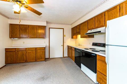 4883 Auston St, Springfield, OH 45502 photo 9