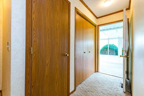 4883 Auston St, Springfield, OH 45502 photo 10