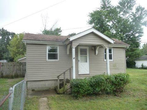 2379 Roosevelt Ave, Cincinnati, OH 45231 photo 1