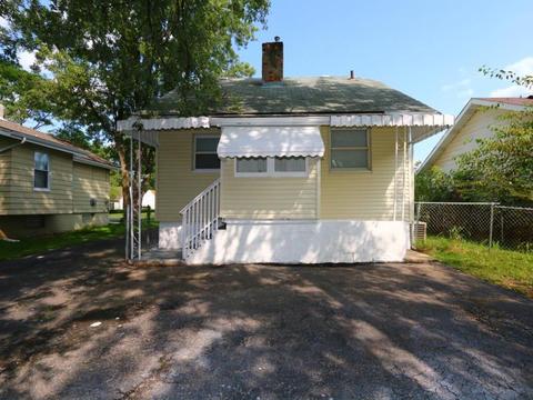 8913 Cherry St, Blue Ash, OH 45242 photo 18