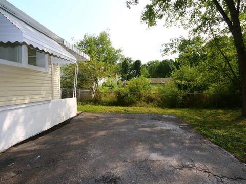 8913 Cherry St, Blue Ash, OH 45242 photo 17