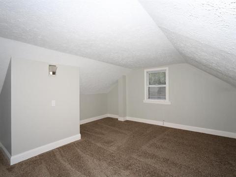 8913 Cherry St, Blue Ash, OH 45242 photo 9