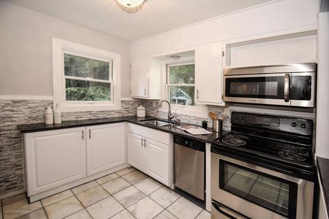 6967 Cambridge Ave, Mariemont, OH 45227 photo 14