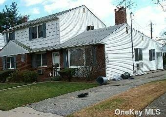 15 Maple Dr, Springboro, OH 45066 photo 1