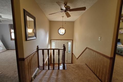 3318 Linsan Dr, Cincinnati, OH 45239 photo 7