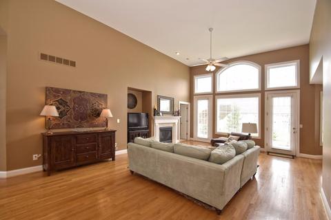 907 Pine Valley Ln, Cincinnati, OH 45245 photo 5