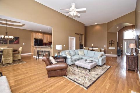 907 Pine Valley Ln, Cincinnati, OH 45245 photo 7