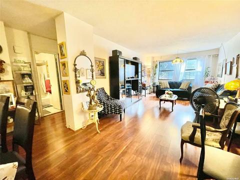 862 Ridgeway Ave, Cincinnati, OH 45229 photo 1