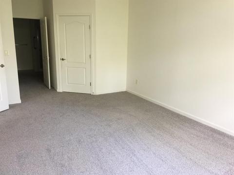 7350 Bridge Point Dr, Cincinnati, OH 45248 photo 11