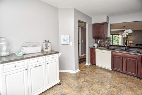 1058 Crisfield Dr, Cincinnati, OH 45245 photo 7
