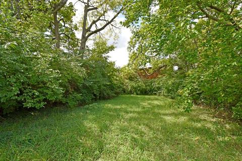 3309 Hackberry St, Cincinnati, OH 45207 photo 4