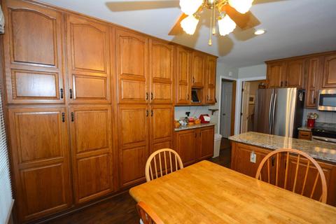 5533 Foxrun Ct, Cincinnati, OH 45239 photo 8