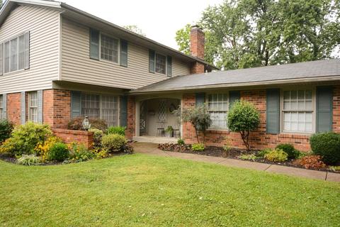 5533 Foxrun Ct, Cincinnati, OH 45239 photo 2