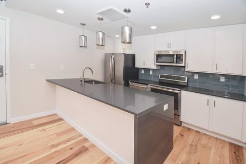35 Thirteenth St #302, Cincinnati, OH 45202 photo 4