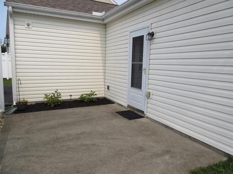 4136 Gensen Loop, Cincinnati, OH 45245 photo 2