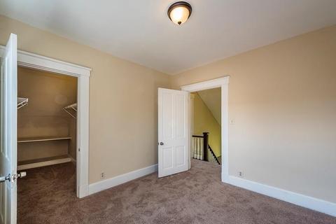 3236 Stanhope Ave, Cincinnati, OH 45211 photo 18