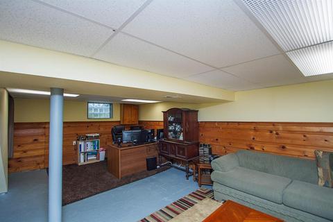 8325 Mayfair St, Cincinnati, OH 45215 photo 17