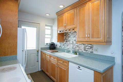 8325 Mayfair St, Cincinnati, OH 45215 photo 6