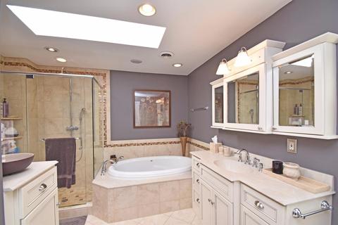 7564 Trailwind Dr, Montgomery, OH 45242 photo 16