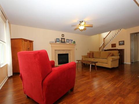 527 Conrad Dr, Cincinnati, OH 45231 photo 7