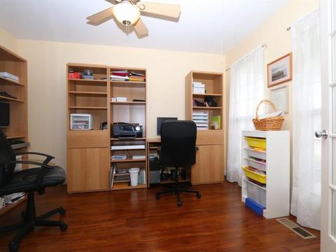 527 Conrad Dr, Cincinnati, OH 45231 photo 22