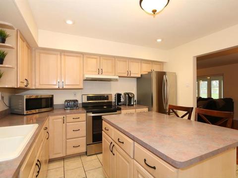 896 Bradbury Rd, Cincinnati, OH 45245 photo 7
