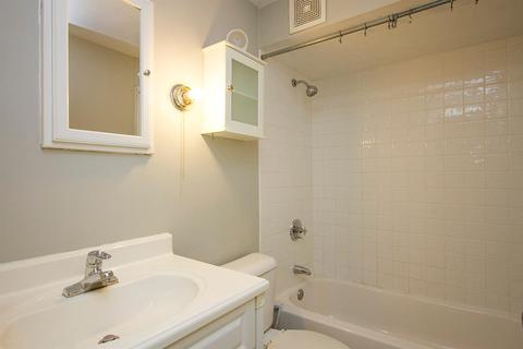 8355 Cherry Ln, Cincinnati, OH 45255 photo 17
