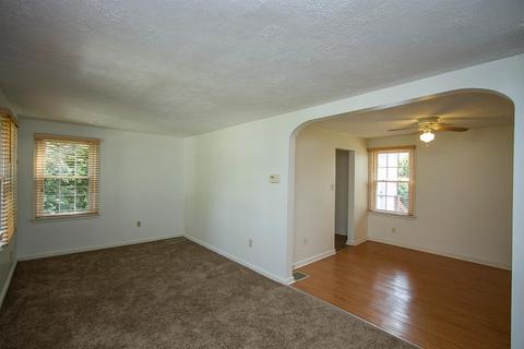 8355 Cherry Ln, Cincinnati, OH 45255 photo 11