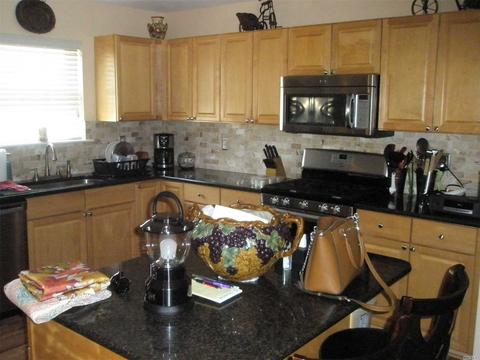 527 Fortune Ave, Cincinnati, OH 45219 photo 4