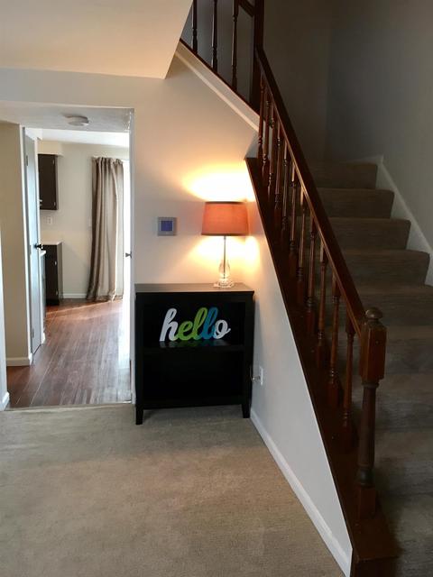 501 Halifax Cir, Cincinnati, OH 45244 photo 2