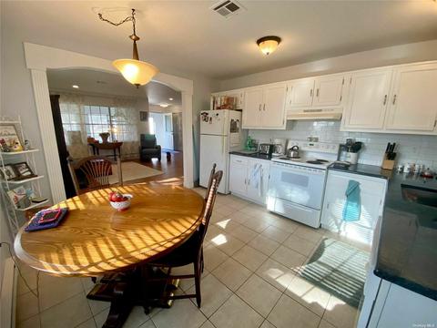 459 Crestline Ave, Cincinnati, OH 45205 photo 9