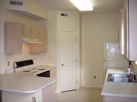 681 Bridle Path, Cincinnati, OH 45231 photo 8