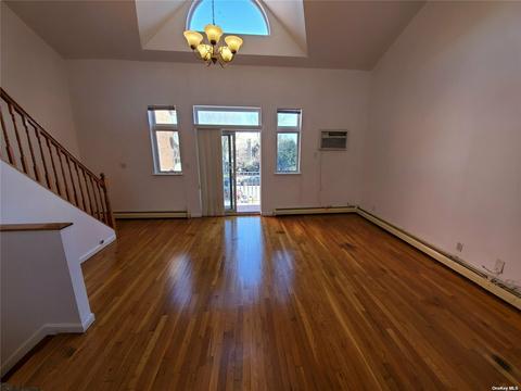 2897 Alpine Ter, Cincinnati, OH 45208 photo 2