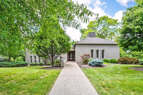 2897 Alpine Ter, Cincinnati, OH 45208 photo 3