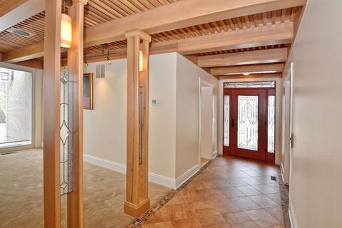 2897 Alpine Ter, Cincinnati, OH 45208 photo 4
