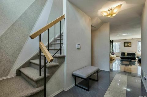 734 Wilfert Dr, Cincinnati, OH 45245 photo 5