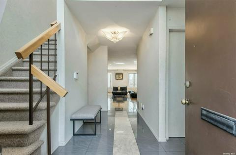 734 Wilfert Dr, Cincinnati, OH 45245 photo 4