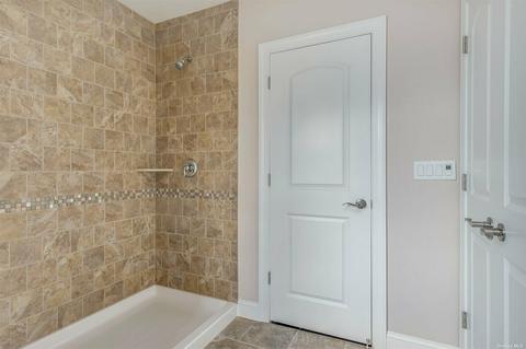 988 Apple Gate, Cincinnati, OH 45245 photo 12