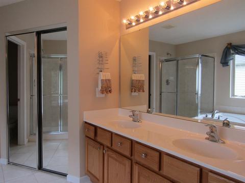 988 Apple Gate, Cincinnati, OH 45245 photo 17