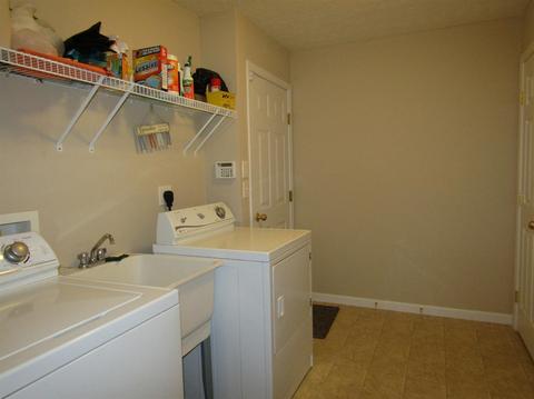988 Apple Gate, Cincinnati, OH 45245 photo 26
