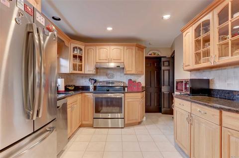 6694 Iris Ave, Cincinnati, OH 45213 photo 2