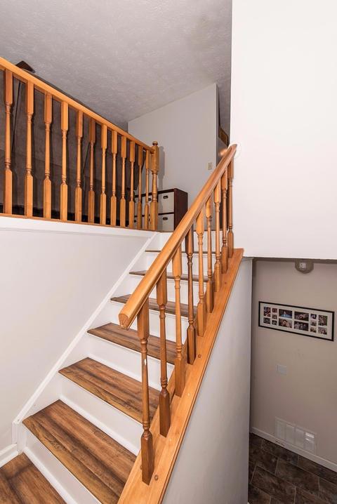 1070 Saddleback Dr, Batavia, OH 45103 photo 2
